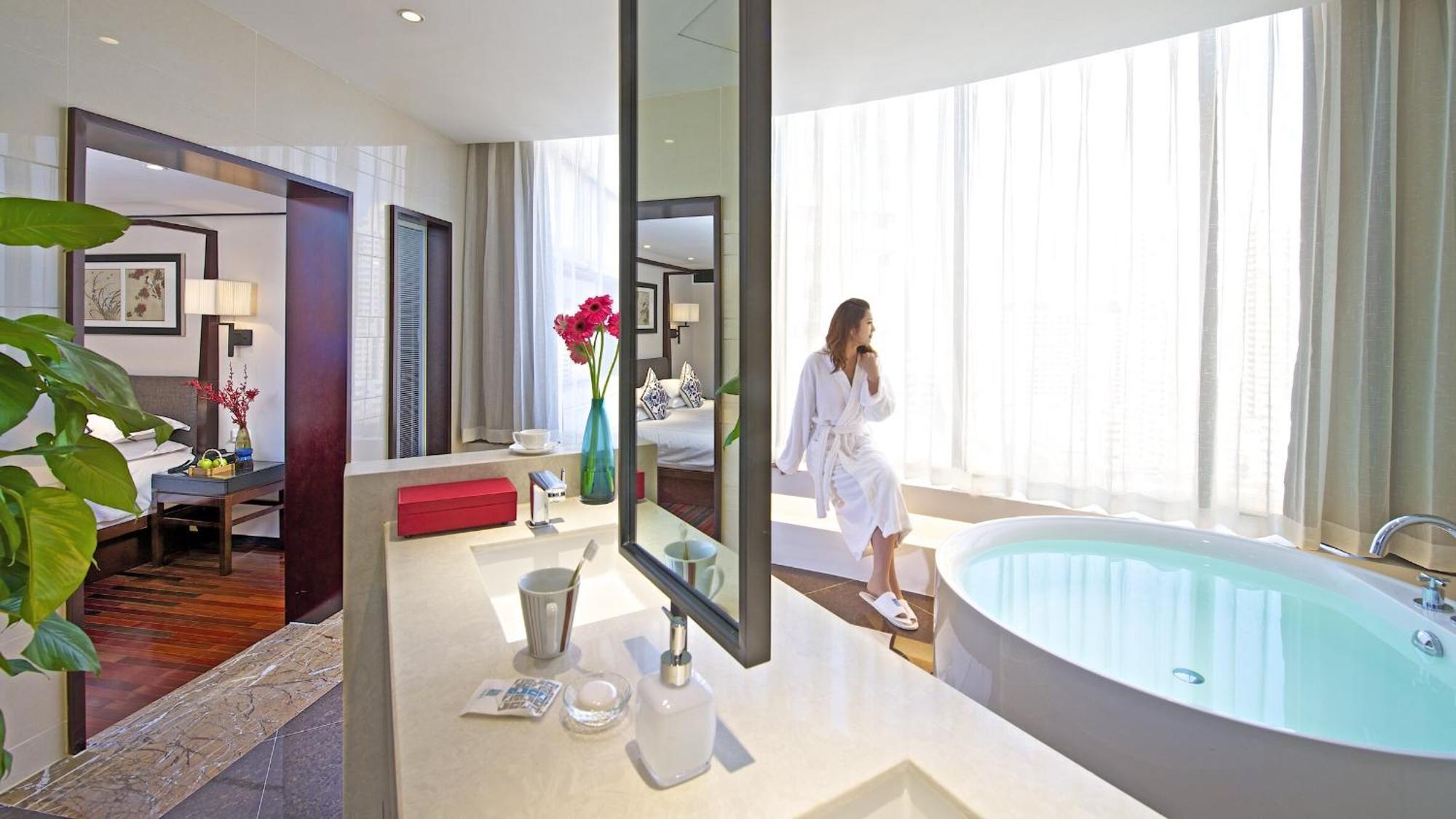 SSAW Boutique Hotel ShanghaiHongkou Bagian luar foto